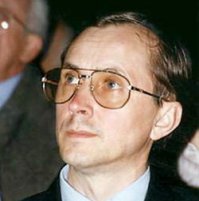 Грустная история.
Этот Райан Гослинг на нашего Буншу похож.