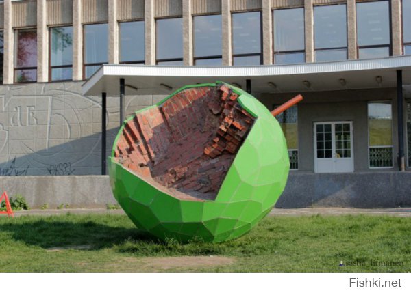 В Перми куча необычных памятников: