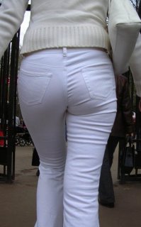 Вот это вот ЧТО ???? Зачем ЭТО сюда ????