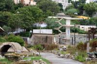 Это трамплин над бассейном.