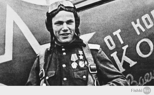 Сегодня день рождения Ивана Никитича Кожедуба. Советского аса, трижды Героя, украинца.
Он одержал наибольшее количество воздушных побед среди летчиков-истребителей союзников. 64 сбитых.