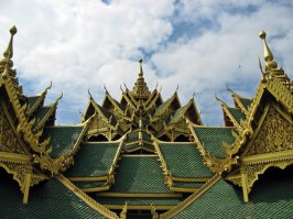 Музей под открытым небом "Муанг Боран" (Старый Город) - своеобразный мини-Таиланд.