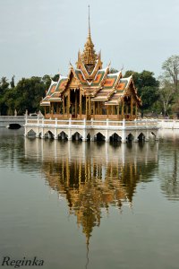 Загородний дворец Банг По Ин - тайский "Петергоф".