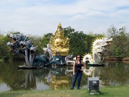 Музей под открытым небом "Муанг Боран" (Старый Город) - своеобразный мини-Таиланд.