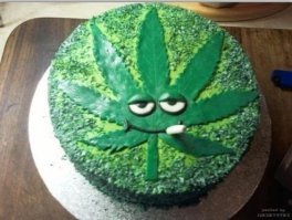 в это точно смешной торт