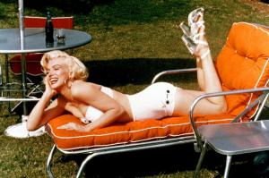 Лучшие пляжные фото знаменитостей