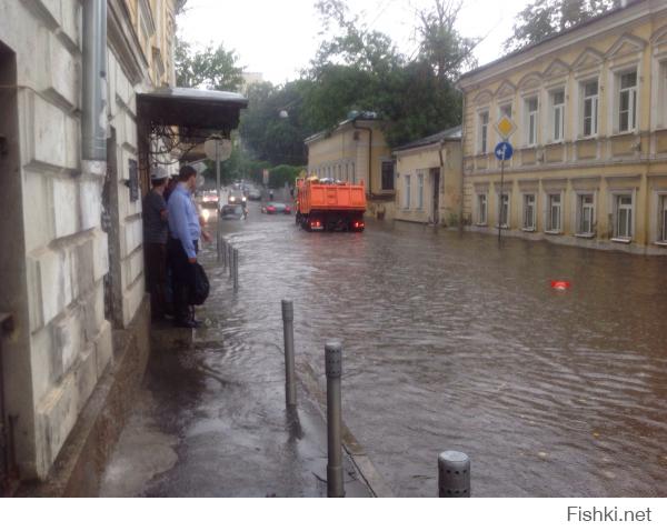 там еще прикольно я вверх шел меня течением чуть не унесло