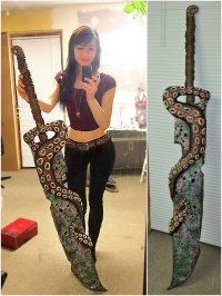 А мне улыбка понравилась, да и не только..:)