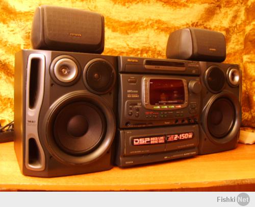 Ну конечно же это хитяра 90-х - AIWA NSX-999MkII