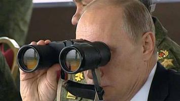 Прыжки на брусьях