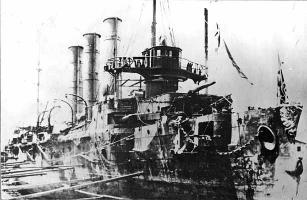 "Аскольд" после бой в Желтом море....