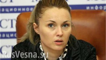 Своим мнением о «признании» Олега Ляшко «сестра» — Виктория Шилова поделилась на страничке в Фейсбуке.

«Уважаемые соотечественники! Последние несколько дней у меня шквал звонков от прессы и телеканалов с просьбой прокомментировать заявление Олега Ляшко о том, что якобы я являюсь его сестрой.

Официально заявляю, что в родственных или любых других отношениях я с Ляшко не состою. Я считаю его военным преступником и боевым петушком олигарха Левочкина.

В 2013 году в течение восьми месяцев до Майдана я помогала Ляшко по социальным вопросам. Тогда он позиционировал себя социально ориентированным политиком, сторонником славянского братства. Ездил на программы к Владимиру Соловьеву, носил георгиевскую ленточку и даже пел День Победы.

Всех луганчан он называл своими родственниками и пил «сто грамм фронтовых».

Оказалось, что все в этой жизни он делает только ради рекламы и рейтинга: как ему выгодно, так и делает.

А потом были призывы к насилию на камеру, заявления Ляшко о том, что Донбасс надо поставить на колени и зачистить, пытки людей и так далее. В общем, сволочь, подонок и шут гороховый.

Ко всему прочему, он гей с явными признаками реактивного психоза.

Ляшко понимает, что сегодня на Украине нарастают антивоенные настроения, поэтому пытается примазаться и к Донбассу, и к антивоенным движениям.

Пускай зря не старается. Его место — на скамье подсудимых в Гаагском трибунале».