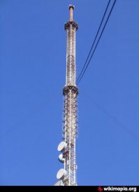 да, тоненькая она какая-то для 300 метров. для сравнения вот в моем городе (таких по всей стране куча по одному проекту) высота 250 метров.