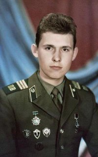 Астахову привет от КЗаКПО!Почему Агутина нет, он тоже в Погранцах был!?