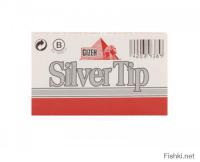 Не курю уже с 2010 года. Закончил курить именно на самокрутках. В отличие от автора машинки для набивки гильз не было никогда, была закаточная машинка Gizeh, бумагу предпочитал SilverTip, тоже Gizeh. Фильтры перестал покупать через 2 месяца, стало не хватать никотина, позже, когда сломалась машинка, намастрячился скручивать на ходу. Бывало стоя на светофоре, успевал вытащить табачок, бумагу,все закрутить, залечить и закурить.Табак любил покрепче Zwar или Halfzwar, тёмный, сушёный на огне. Марки были в основном МакБарен,Samson halfzware shag,Друм и Ван Нелле Крепкий....В один момент понял, что начал курить больше....И да, не верьте автору поста: денег стало уходить больше,чем на обычные сигареты-но и вкус совершенно другой...После самокруток к обычной соломе в пачках я уже не вернулся, а потом и вовсе бросил курить,когда в один из дней, пробежав метров 200 чуть не выплюнул лёгкие...Всем здоровья!