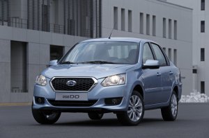 + 
Datsun on-DO, который по факту собирают те же люди в тех же цехах и по тем же технологиям, что и Гранту.