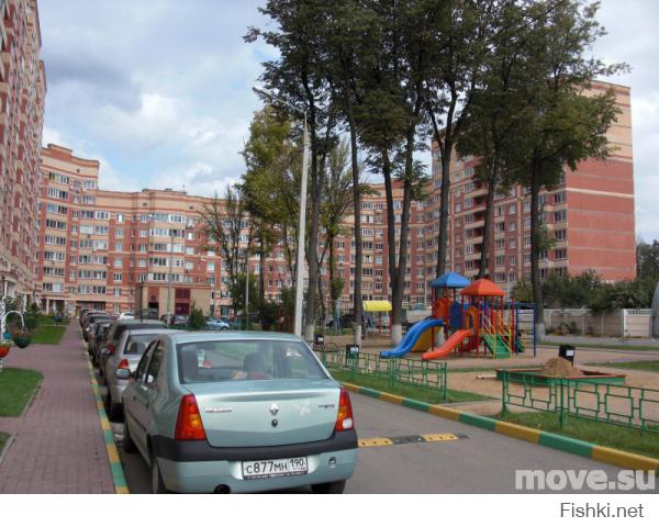 Первые попавшиеся фото окраин.