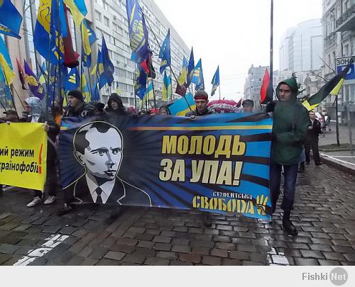 Это вы про то что русский спецназ закрылся в доме профсоюзов а потом поджог себя ? Это русские прыгали по майдану? или вы про этих русских окупантов что на фото ? )  Тогда я с вами полностью согласен!