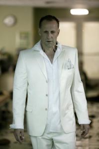 В филме "Константин: Повелитель тьмы" это, пожалуй, самая запоминающаяся и классная роль! ТАК сыграть такую маленькую роль - это талант! 
Я почему-то дьявола именно так и представлял всегда.