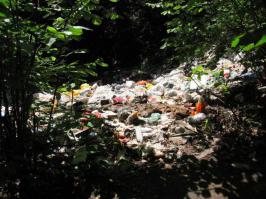 а мы оставим вот такие следы после себя((((только вот не понятно кому