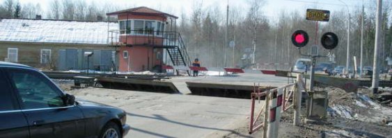 Вот что значит нет шлагбаумов и барьеров-автоматов))))