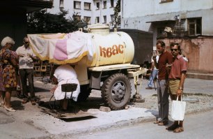 Опять какая-то пиндосия...вот моё детство!...В общем список можно долго продолжать!!!детство-детство ты куда ушло...(((