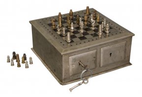 Потрясающий набор шахмат