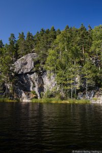 Безымянная скала рядом с заливом Тайпалелахти.