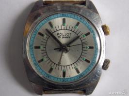 Вот такие были... причём в отличном состоянии... года 4 уже не могу найти =((
механические и с будильником