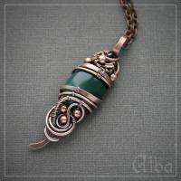 супер! своей покажу, она из проволоки украшения делает типа этого: