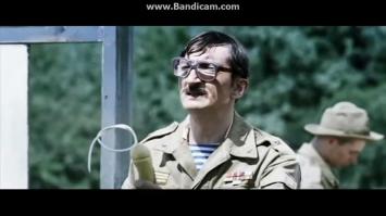 без детонатора это совершенно безопасный кусок пластилина
