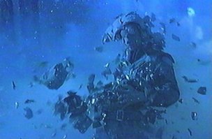 кто не спрятался - тому "аста ла виста, бэйби" :)