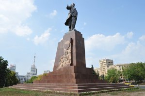 в Харькове снесли суки правосековские  Красивый был, большой...