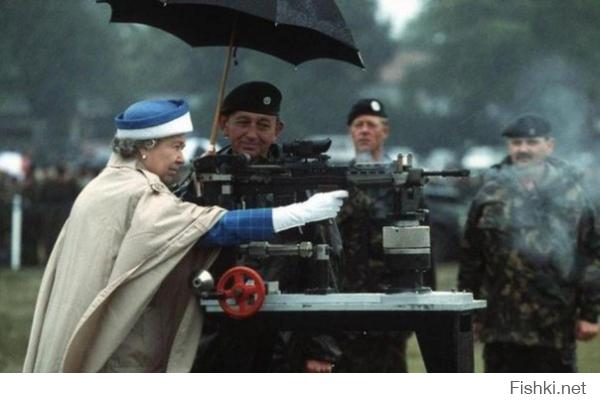 Королева Елизавета II, 1993 год. Старушка даёт жару ))))