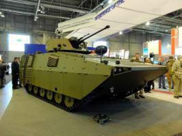 Российская армия в 2016 году получит первые серийные «Арматы»  