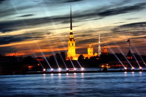 Как по мне, так слижком уж пере ХДР. Хотя на вкус и цвет как говорится...
Вот мои фото в HDR ? жаль только, что размер сюда не вставить оригинальный.