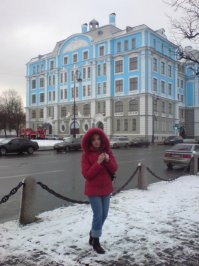 Моя ОЧЕНЬ хорошая знакомая...Капитан МЧС.;)