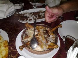 Результат должен быть таким. Кстати, глиняная сковорода называется кец (кеци)