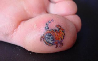 27 татуировок, которые превратят ваши пальцы в произведения искусства