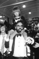 а слева Николас Кейдж походу