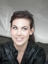 А это часом не баба с amaranthe? Elize ryd