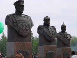 Ты не представляешь сколько губернатор Белгородской области делает для ветеранов и памяти земляков.
Что за мания хаять людей без малейшего понятия об их деятельности.
Прохоровское поле, Третье ратное поле России: