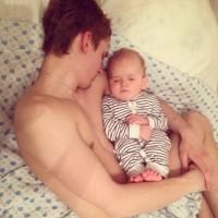 эх. меня поймет только одинокий папа, которого оставили работать, пока ребенок с мамой отдыхают у бабушке в деревне.