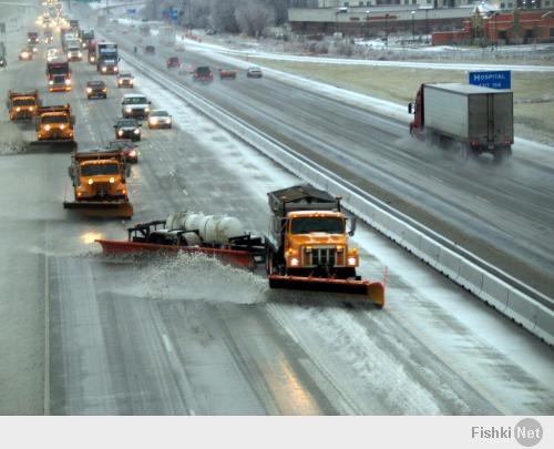 Уборка снега в штате Миссури. Вот где вся техника из Ростова