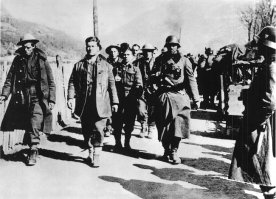 На сленге пиндосов 1940 года вот именно они были Томом и Джерри. Делайте выводы на кого эти мультяшки пародии.