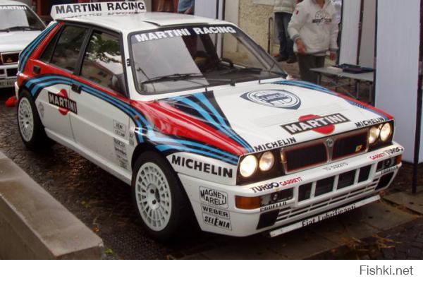 Lancia Delta HF Integrale царица раллийного грунта. Таким должен быть настоящий раллийный болид.