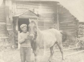 Сильные и красивые, друзья детства.