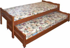 вы же сами и ответили, над вами скорее всего детская и там элементарно выдвигают утром и вечером кровати, так же дети бывает спят в обед )))