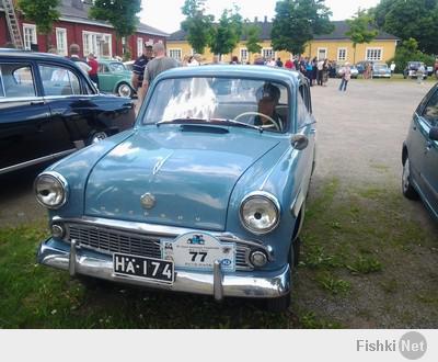 А еще был в Финляндии (Лаппееранта) год назад и сфотал вот это. Выставка ретро авто. Все приехали своим ходом!!