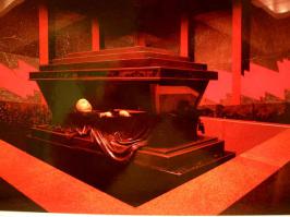 тоже по ночам оживает